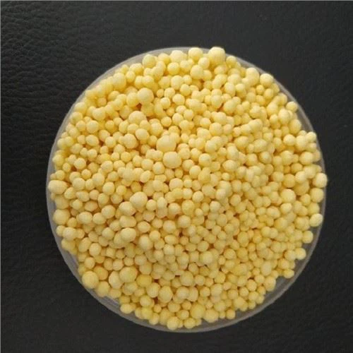 Nitrate de calcium et d'ammonium avec engrais au bore jaune granulaire N Agriculture